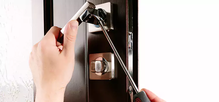 Door Lock Replacement Service North Royalton
